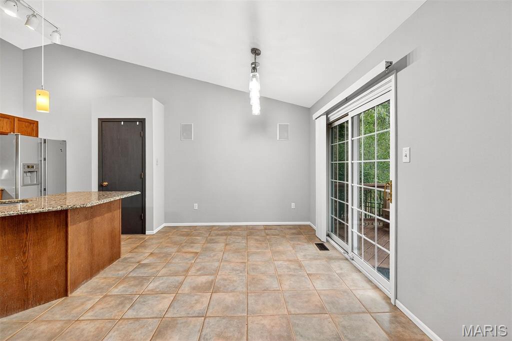 2522 Barrett Place Drive Property Photo 5