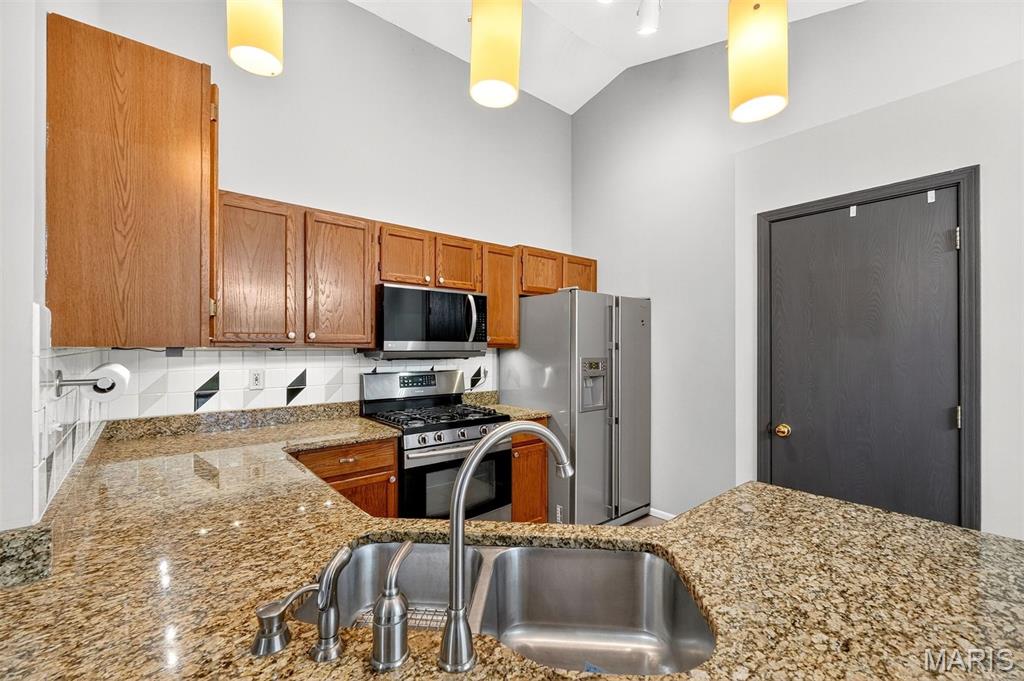 2522 Barrett Place Drive Property Photo 8