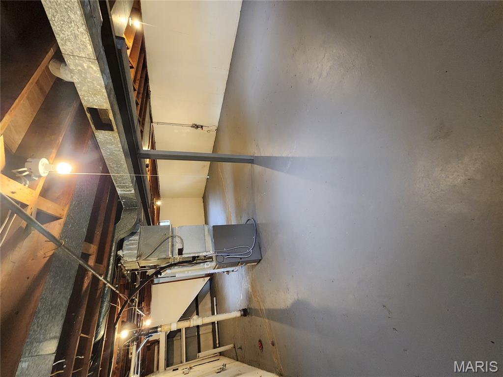 8550 Jenny Drive Property Photo 14