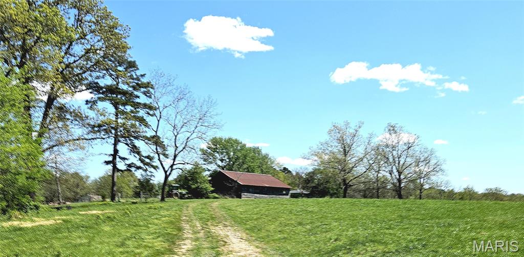 205 County Road 6550 Property Photo 15