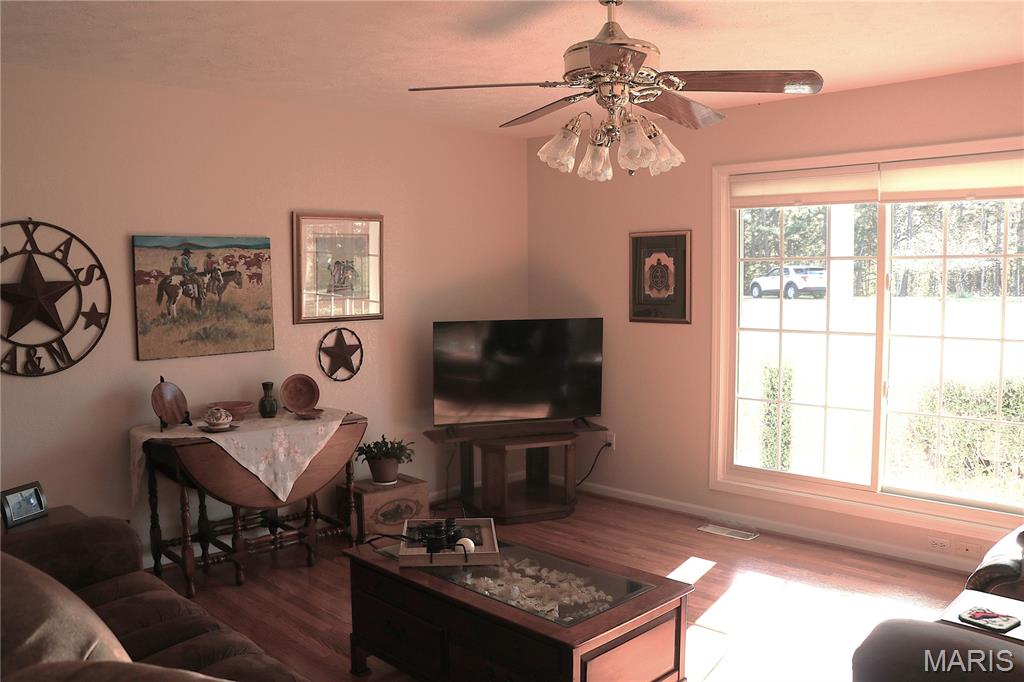 205 County Road 6550 Property Photo 36