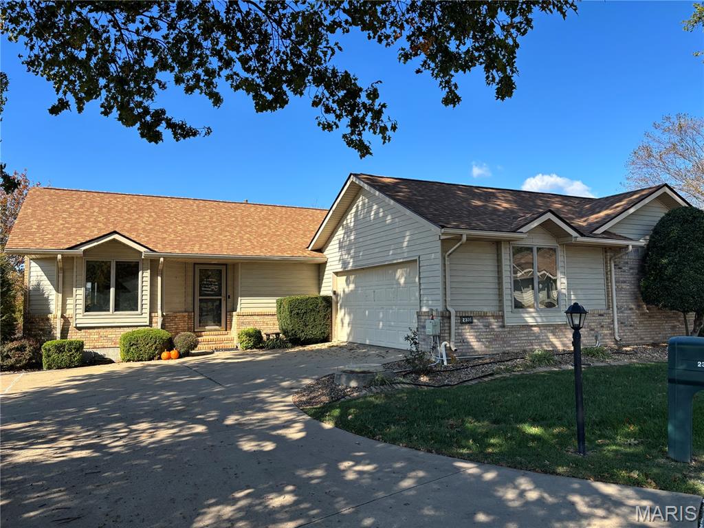 2386 Bent Creek Drive Property Photo 1