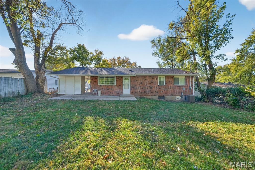 3291 Bristol Hall Drive Property Photo 20