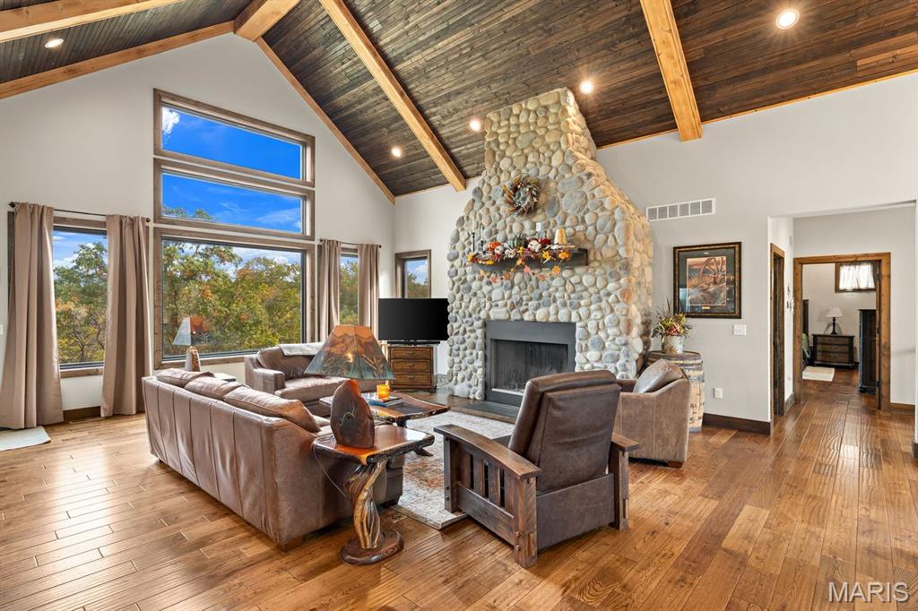 975 Foggy Court Property Photo 6