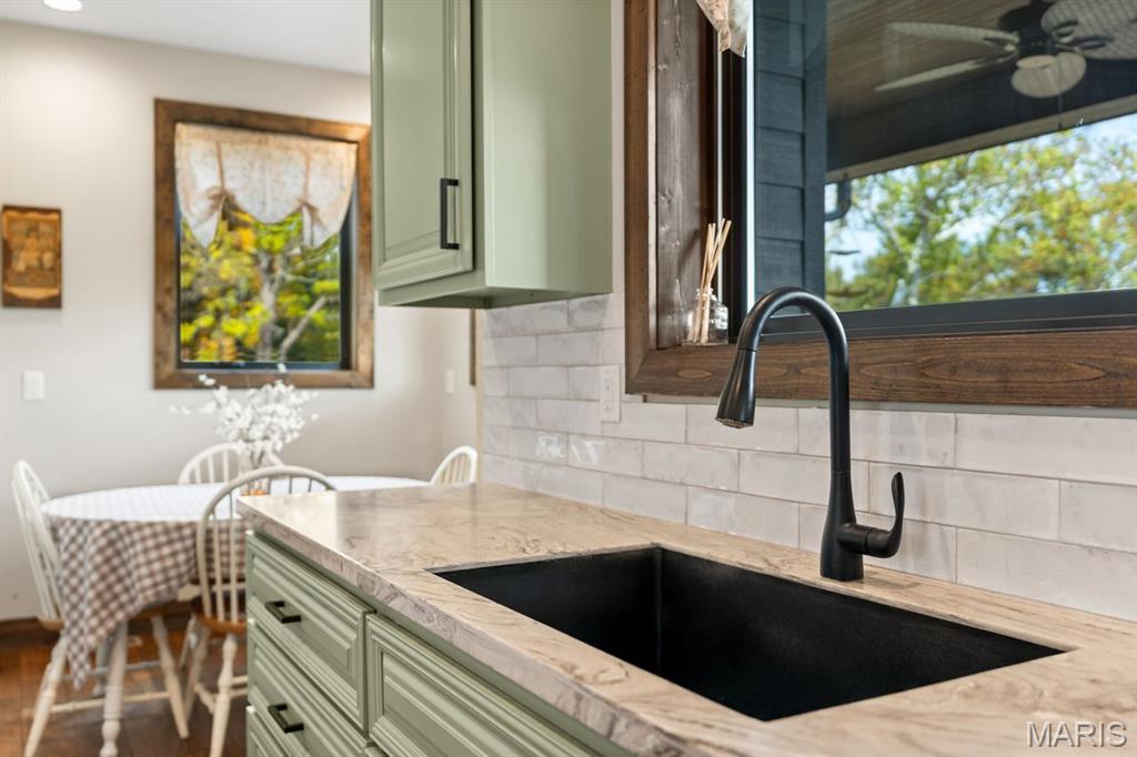 975 Foggy Court Property Photo 11