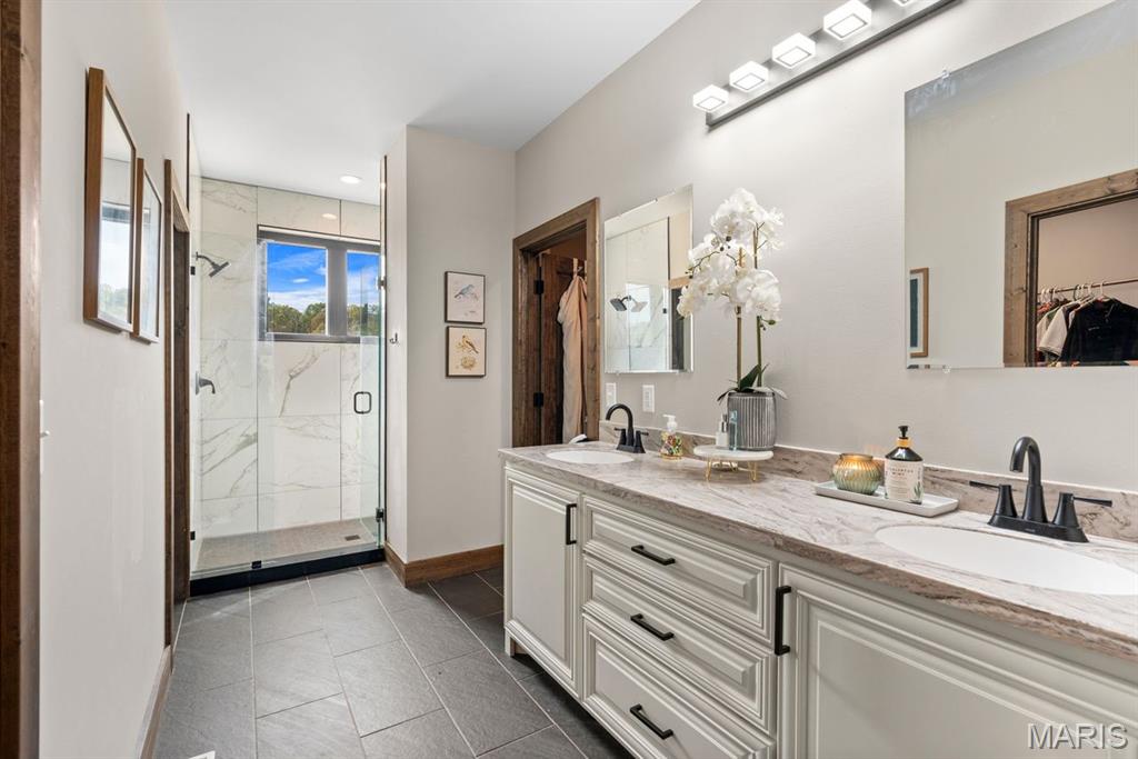 975 Foggy Court Property Photo 18