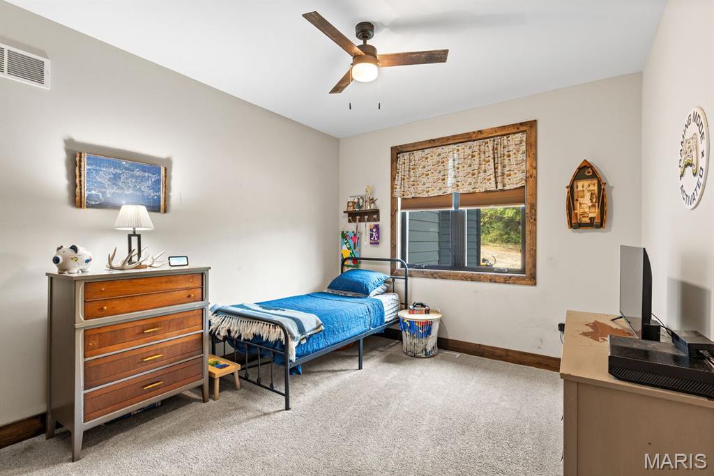 975 Foggy Court Property Photo 24