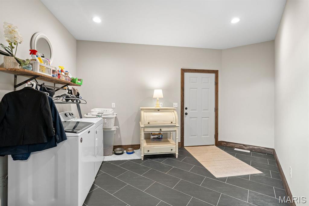 975 Foggy Court Property Photo 26