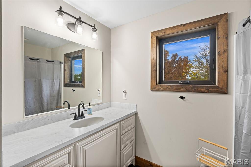 975 Foggy Court Property Photo 33