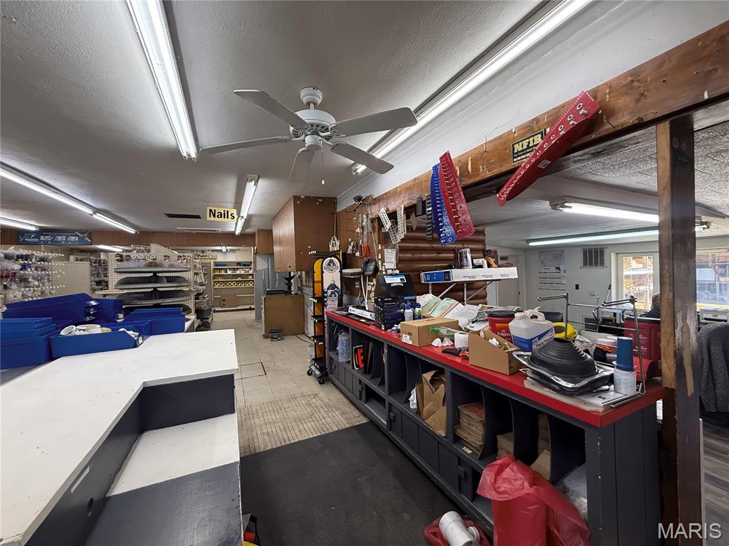 202 N Mccune Street Property Photo 41