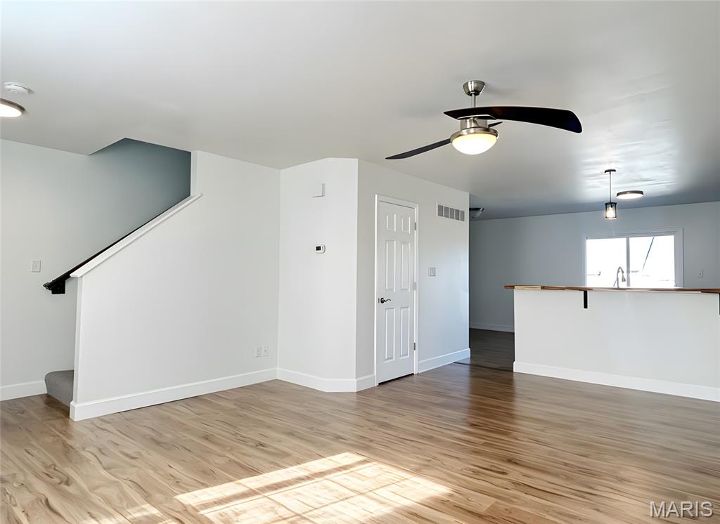 221 Candice Way Property Photo 5