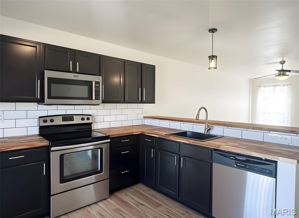 221 Candice Way Property Photo 6