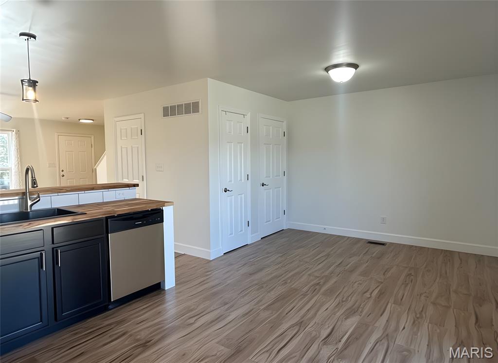 221 Candice Way Property Photo 11