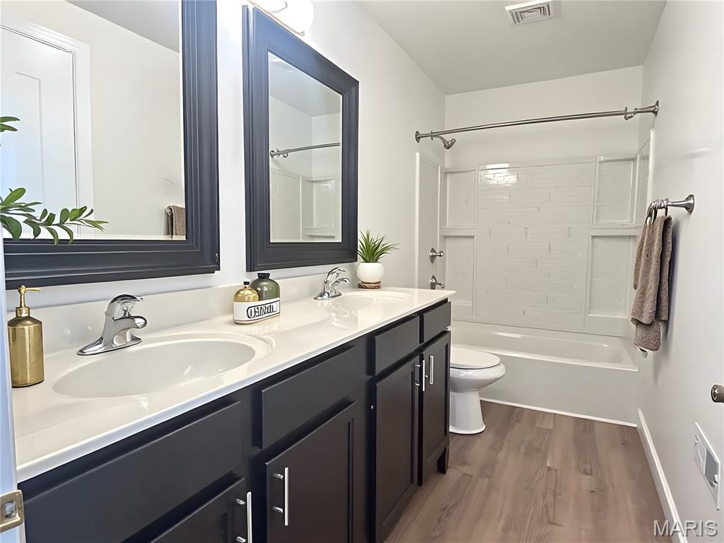 221 Candice Way Property Photo 21