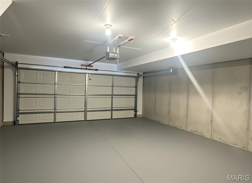 221 Candice Way Property Photo 23