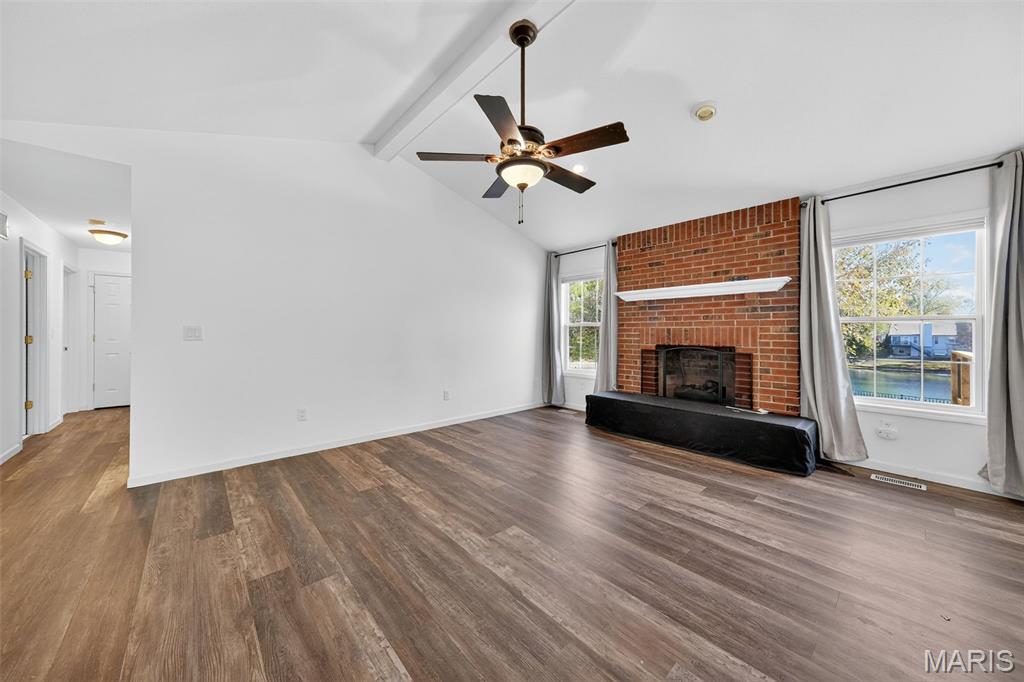 106 Tina Drive Property Photo 6