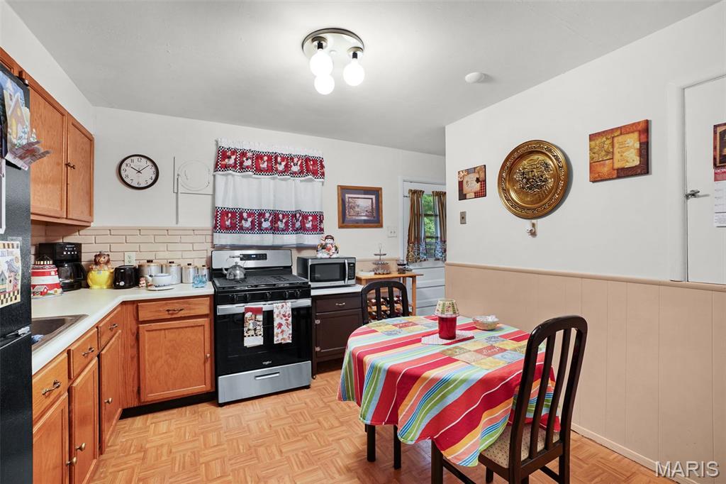 57 Forestwood Drive Property Photo 7