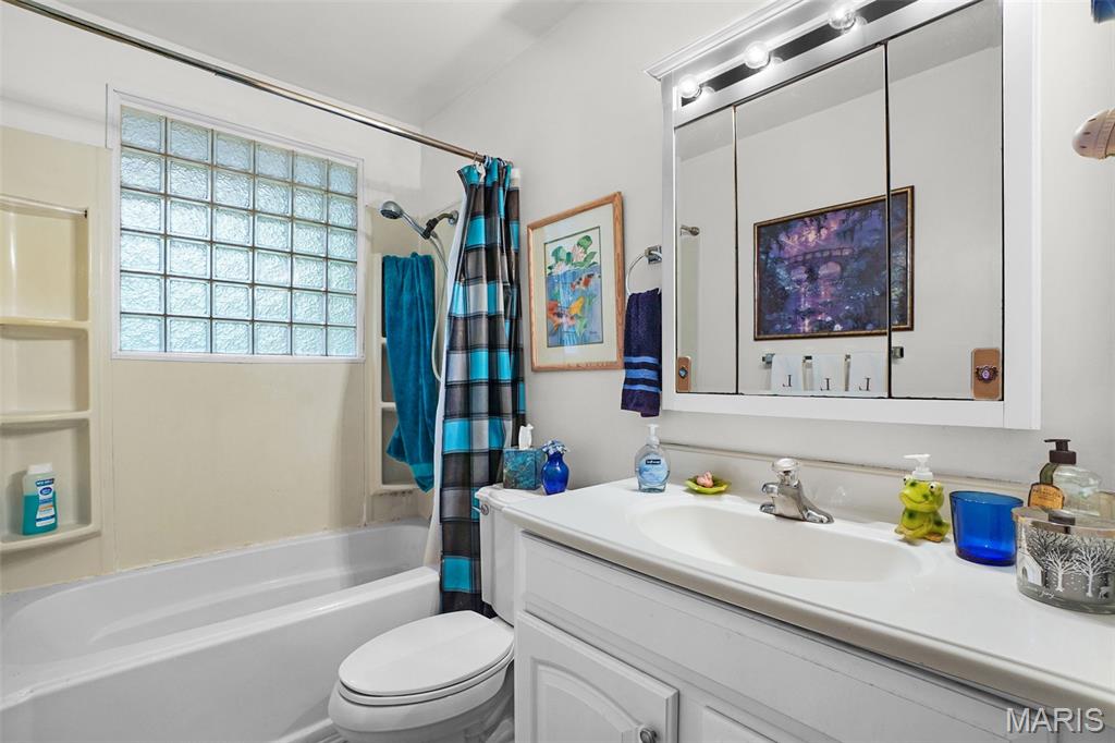 57 Forestwood Drive Property Photo 12