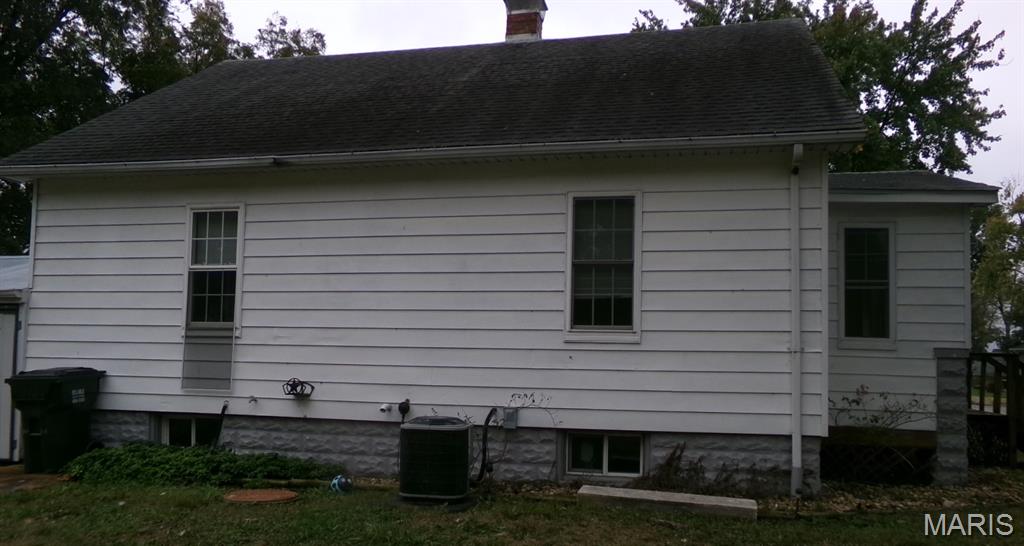 222 Buchanan Street Property Photo 4