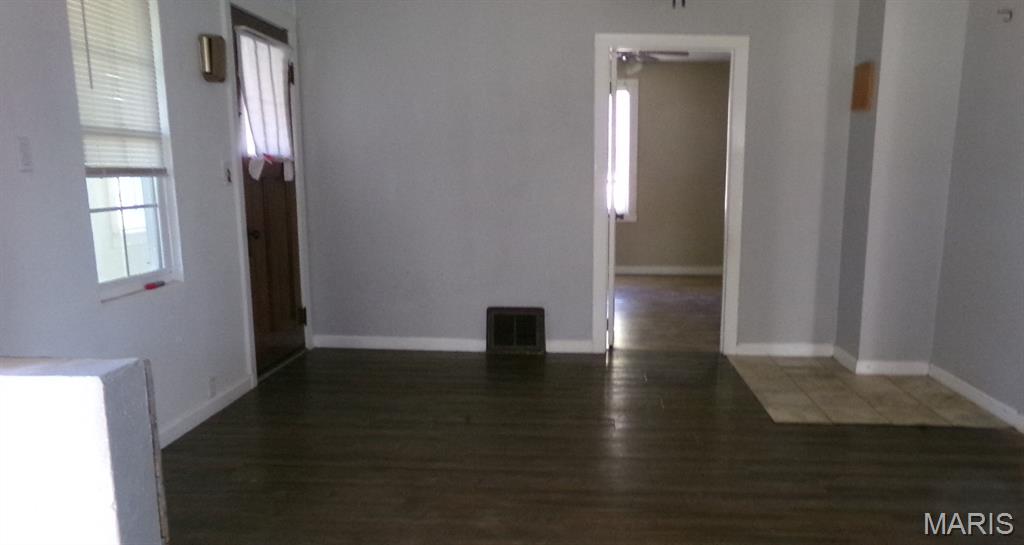 222 Buchanan Street Property Photo 8