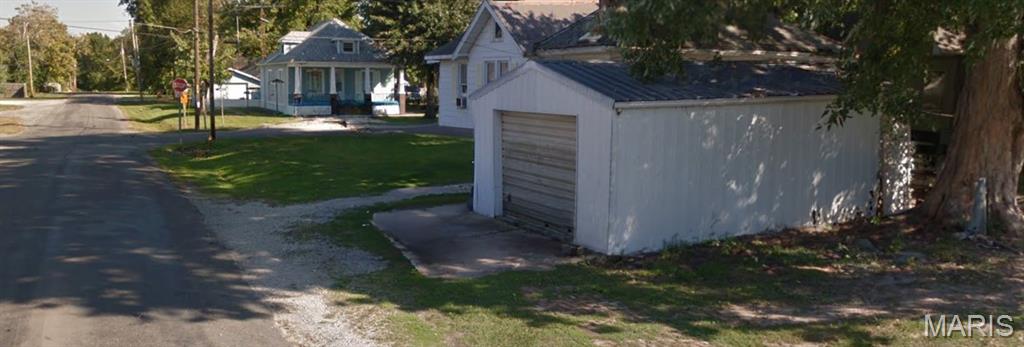702 Mayo Street Property Photo 2