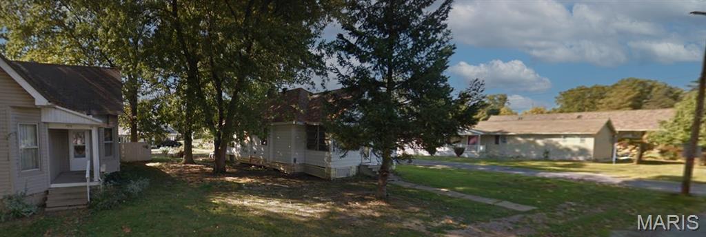 702 Mayo Street Property Photo 4