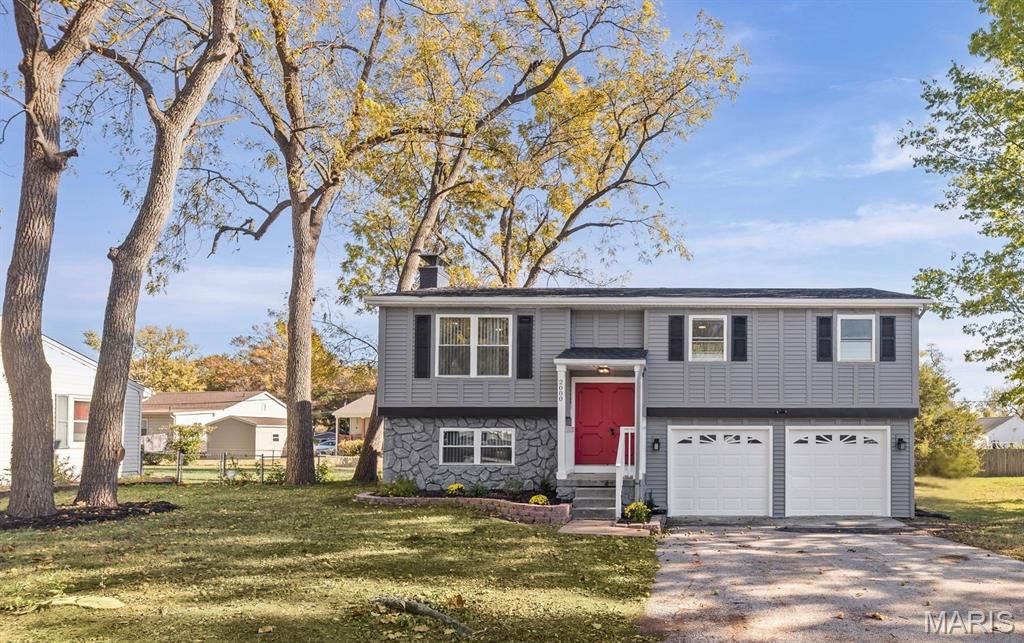 2000 E C Street Property Photo 1