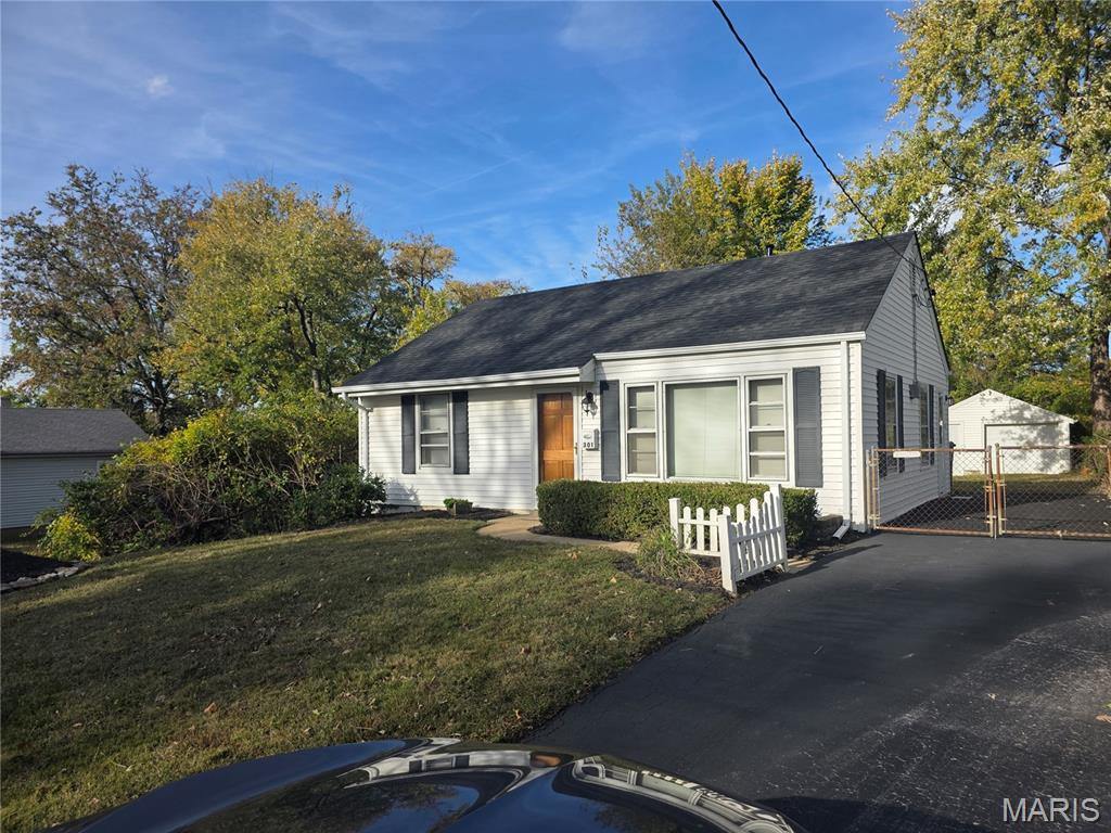 301 Washington Street Property Photo 1