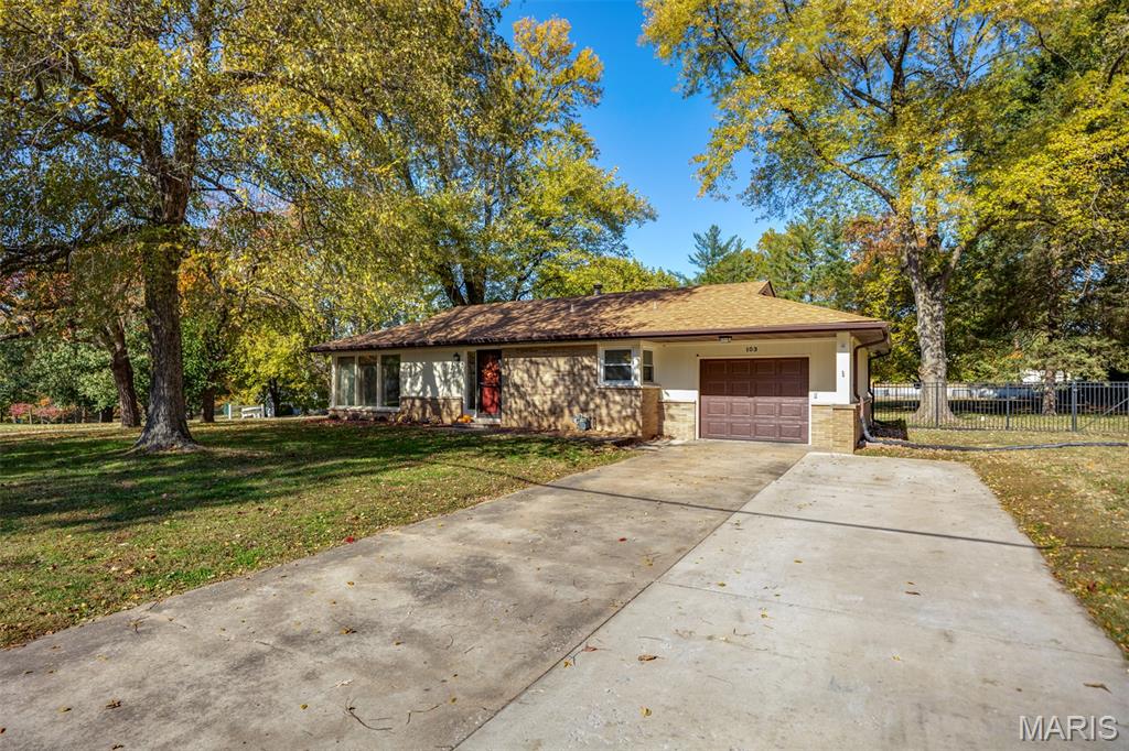 103 Thomas Terrace Property Photo 1