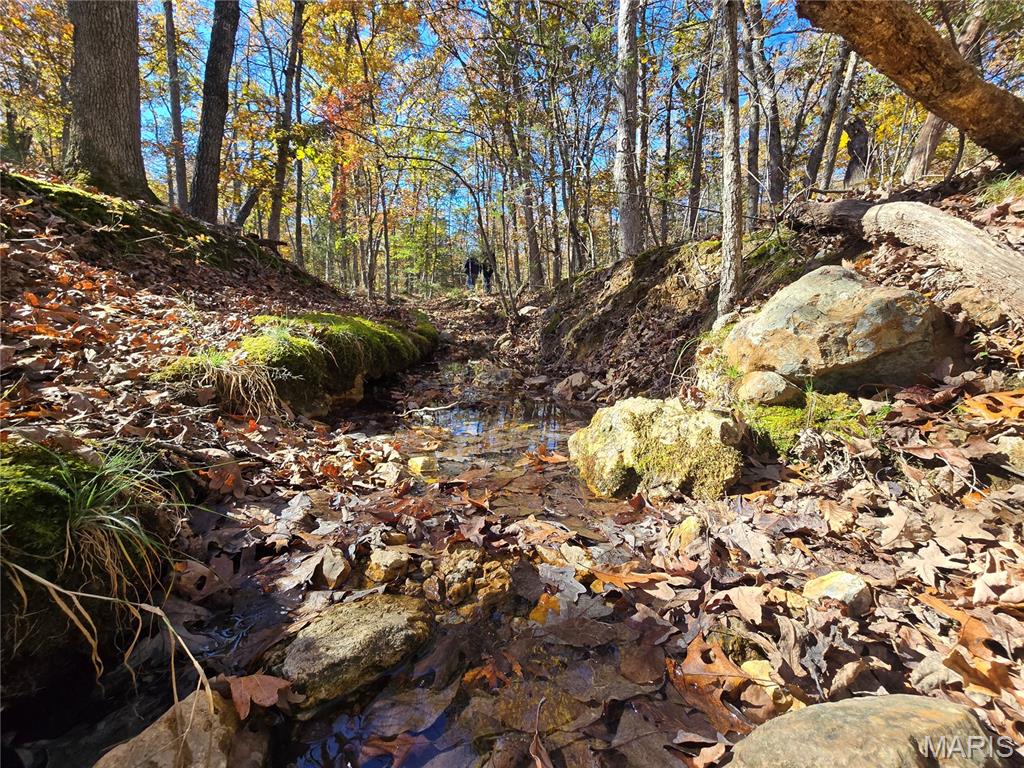 107 Railroad Lane Property Photo 1