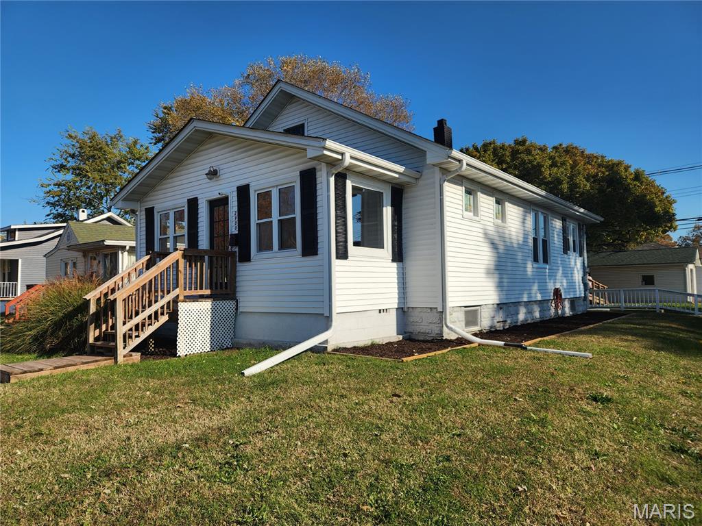 2900 Iowa Street Property Photo 1