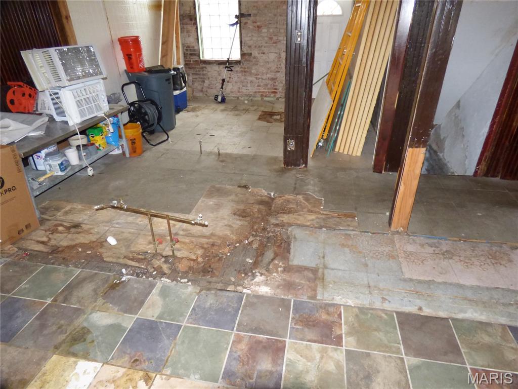 3219-3225 Morgan Ford Road Property Photo 8
