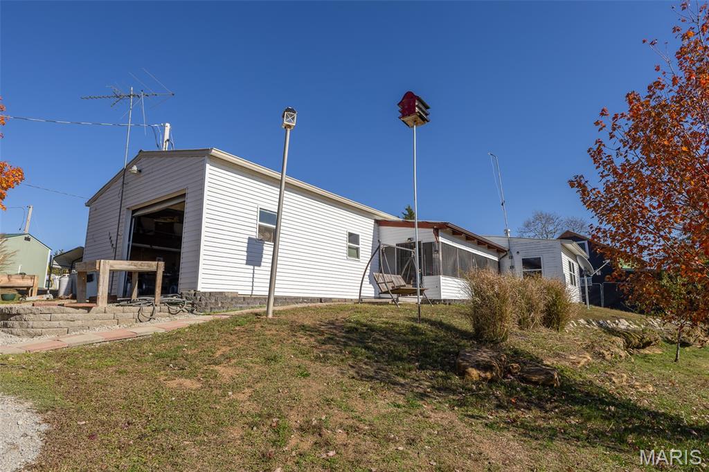 14607 Rock Cliff Drive Property Photo 16