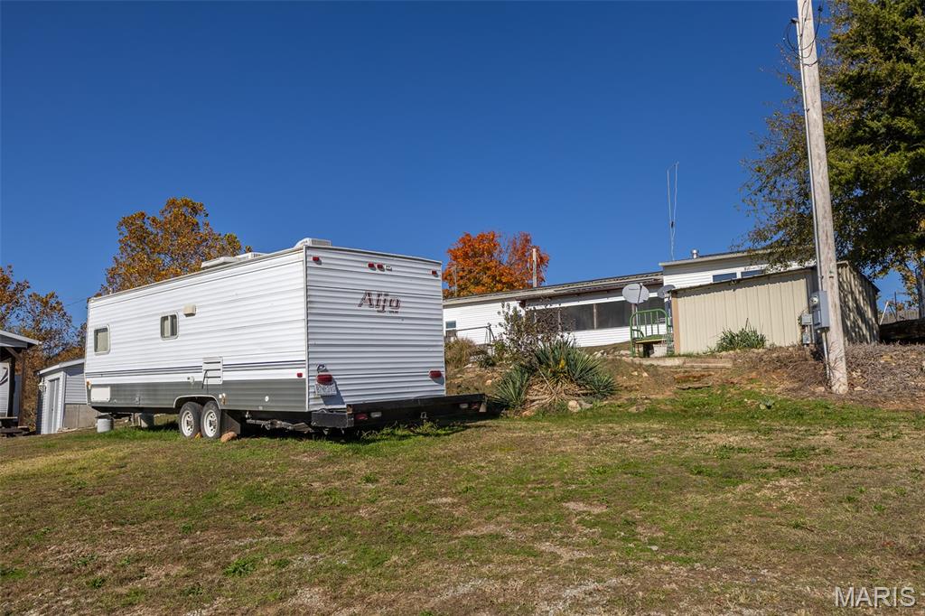 14607 Rock Cliff Drive Property Photo 28