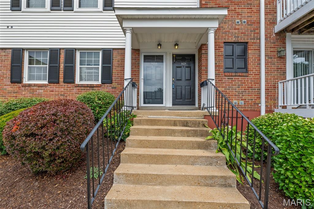 1421 Oriole Place Property Photo 1