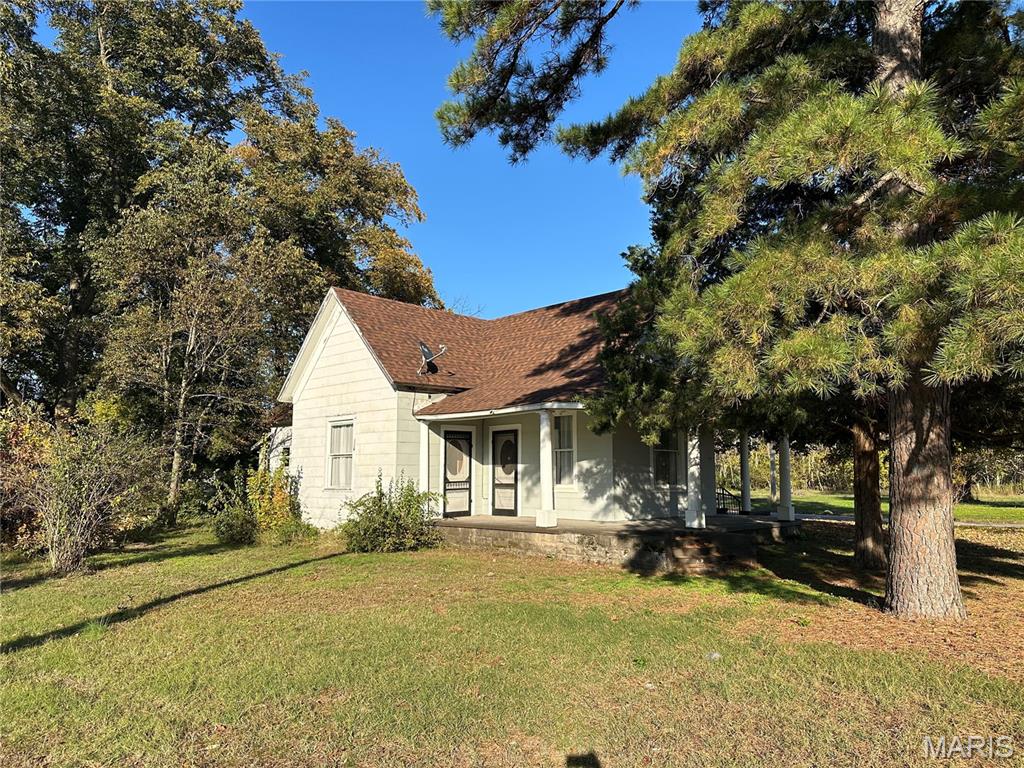 412 E Howard Property Photo 3