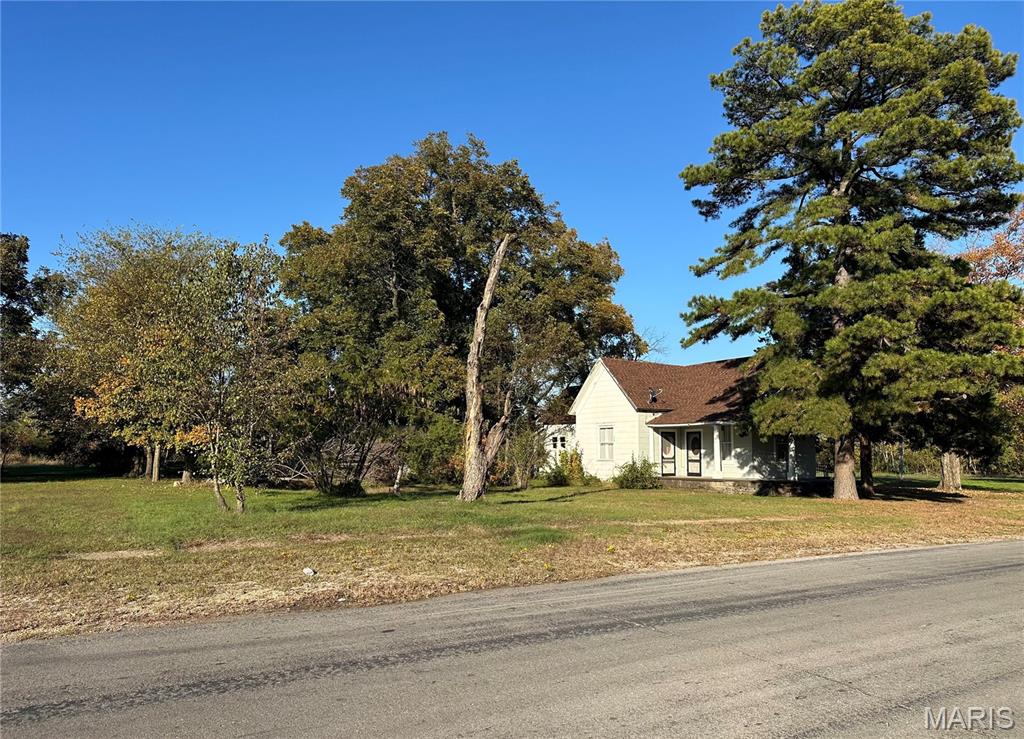 412 E Howard Property Photo 4
