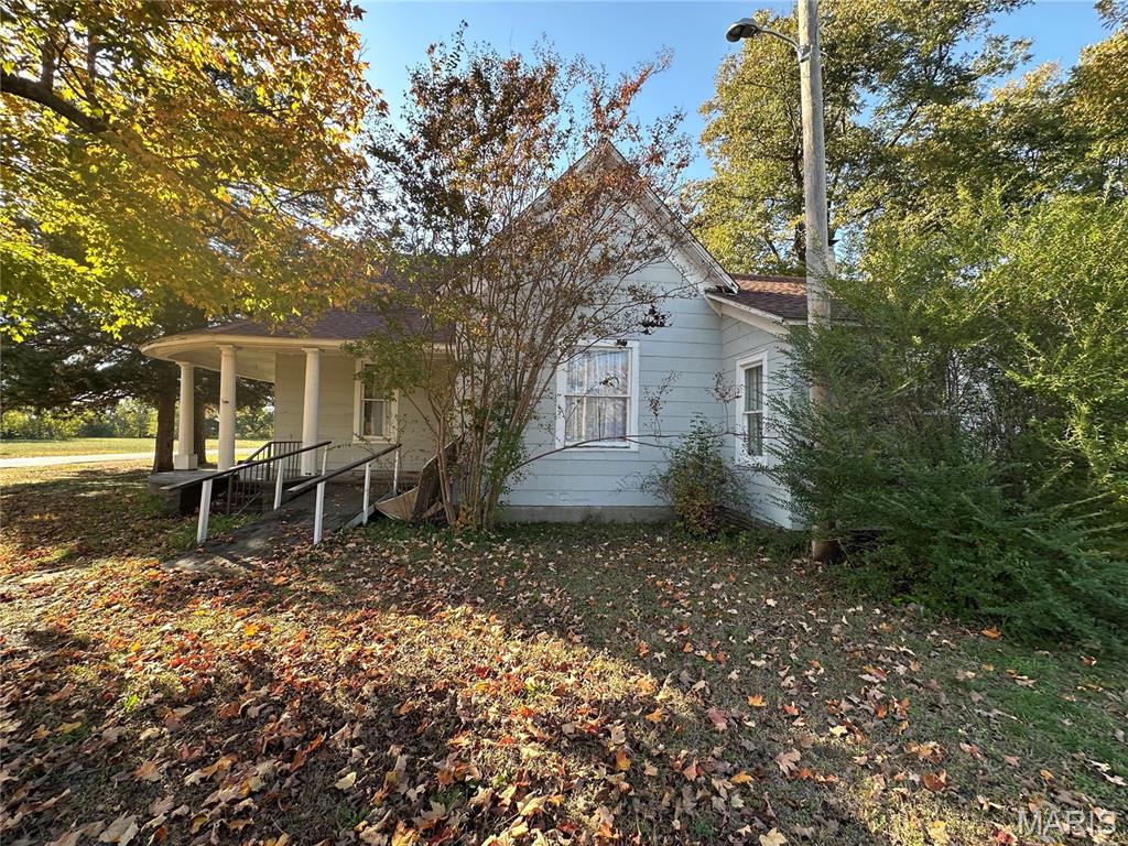 412 E Howard Property Photo 5