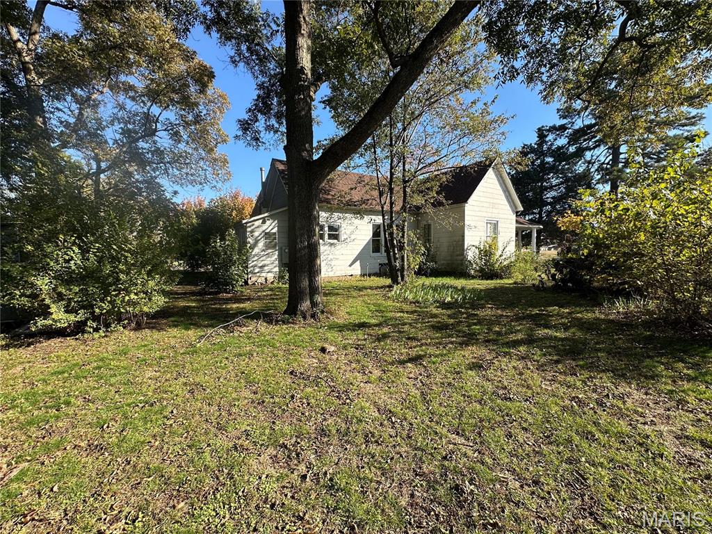 412 E Howard Property Photo 7