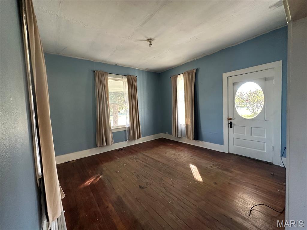 412 E Howard Property Photo 26
