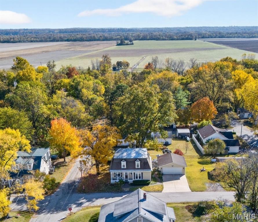 5548 Chestnut Street