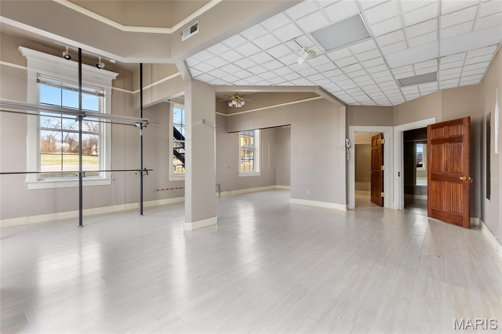 120 Henry Avenue Property Photo 16