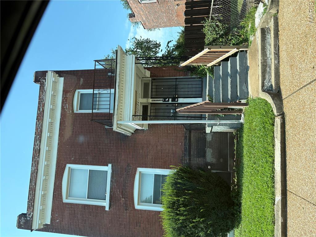 4036 Kennerly Avenue