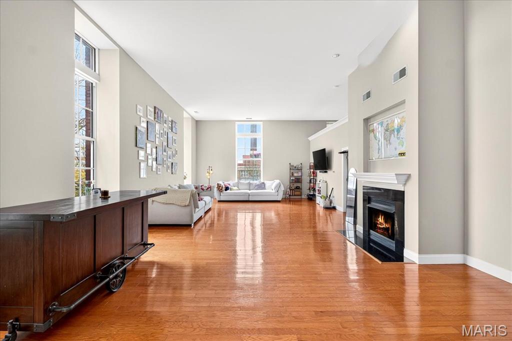 1515 Lafayette Avenue 211 Property Photo 5