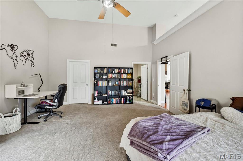 1515 Lafayette Avenue 211 Property Photo 16