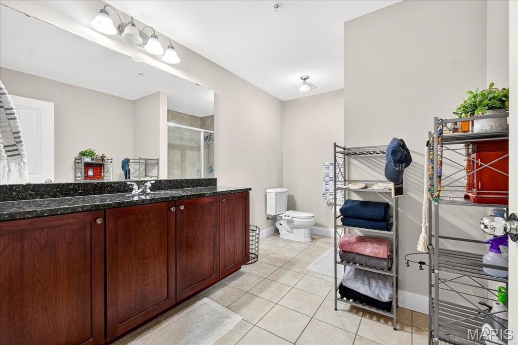 1515 Lafayette Avenue 211 Property Photo 17