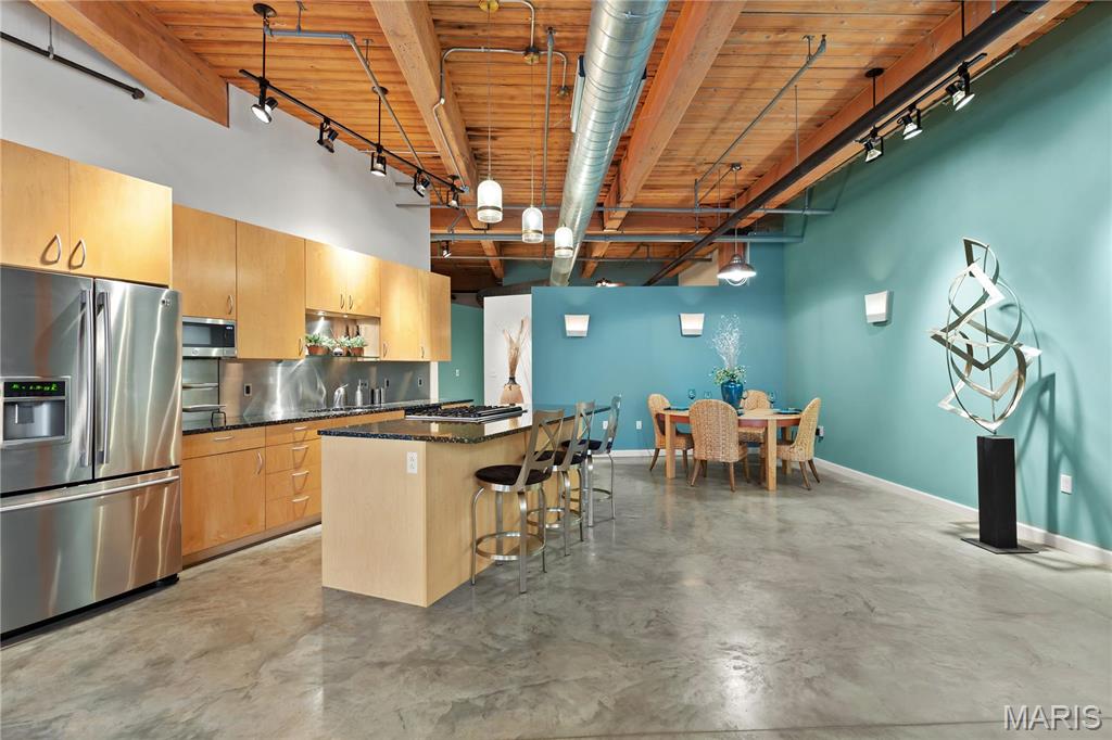 901 Washington Avenue 605 Property Photo 8