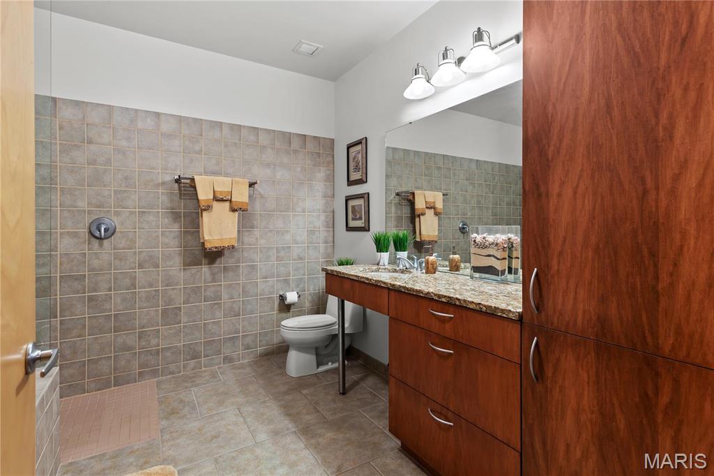 901 Washington Avenue 605 Property Photo 26