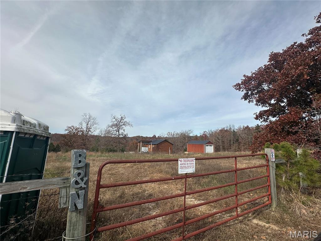 4330 Highway Y Property Photo 2