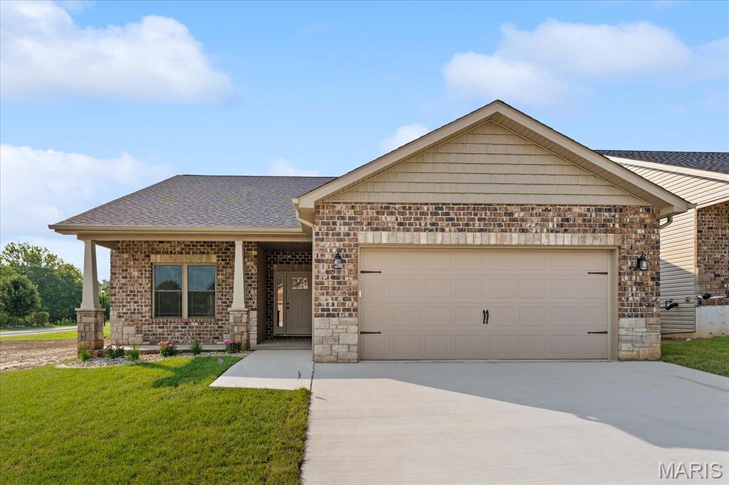 8084 Villa Valley Property Photo 1